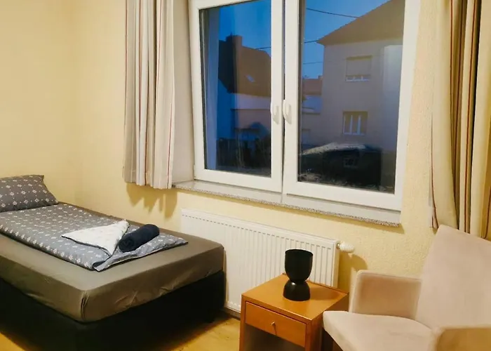 Double In Floridsdorf Area فندق