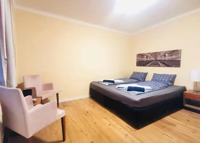 Double In Floridsdorf Area فندق فيينا