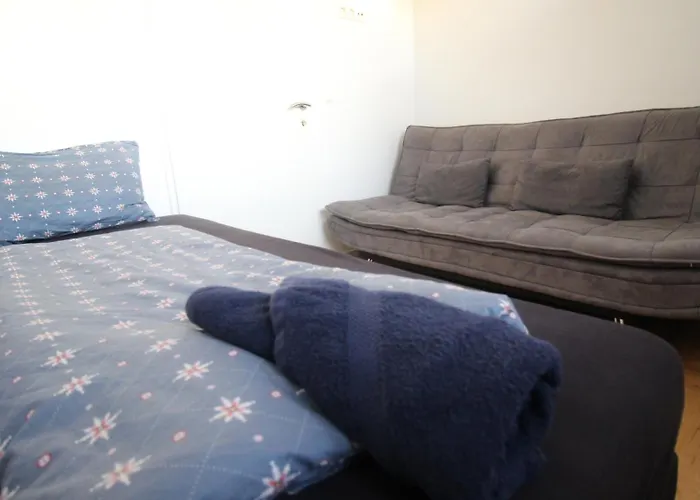 Double In Floridsdorf Area فندق فيينا